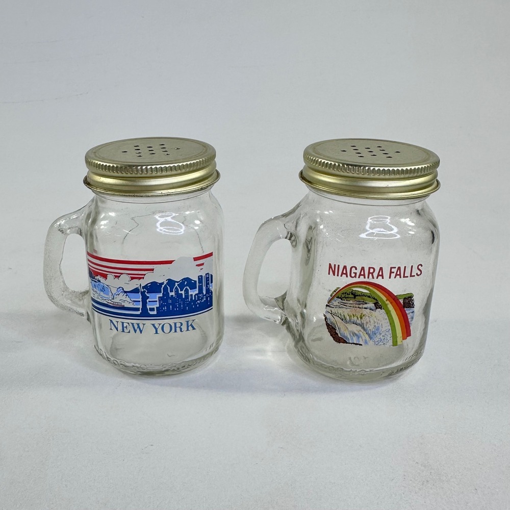 Vintage New York Niagara Falls Mason Jar Salt and Pepper Shakers Golden Harvest